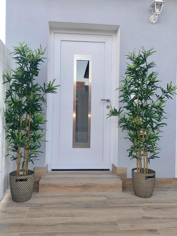Villa Romana - Free Private Parking Любляна Экстерьер фото